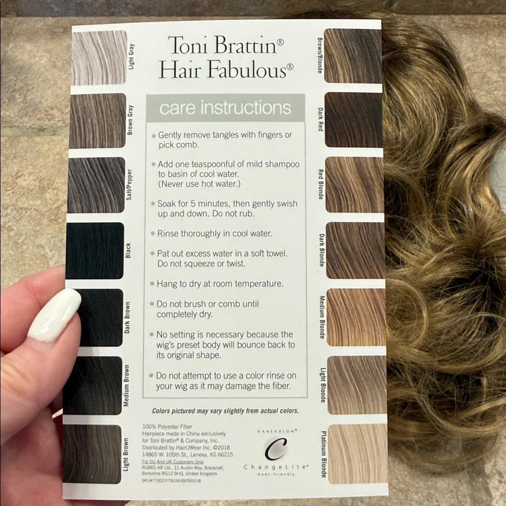 NWOT The Headband Fall Wavy By Toni Brattin Hair Piece - Picture 6 of 8